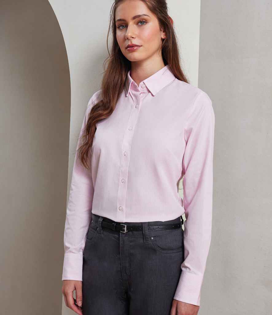 PR338 White/Pink Model