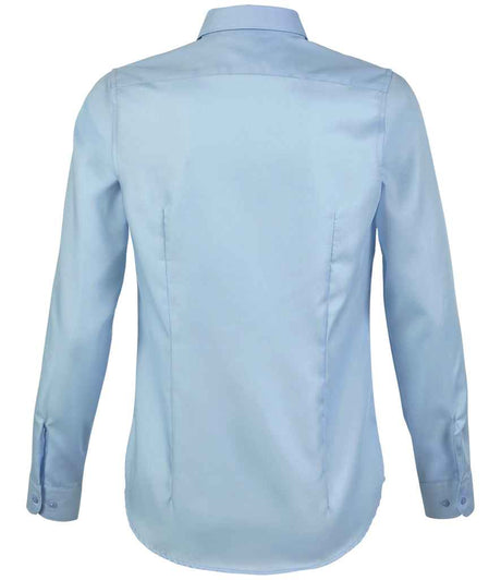 03183 Soft Blue Back