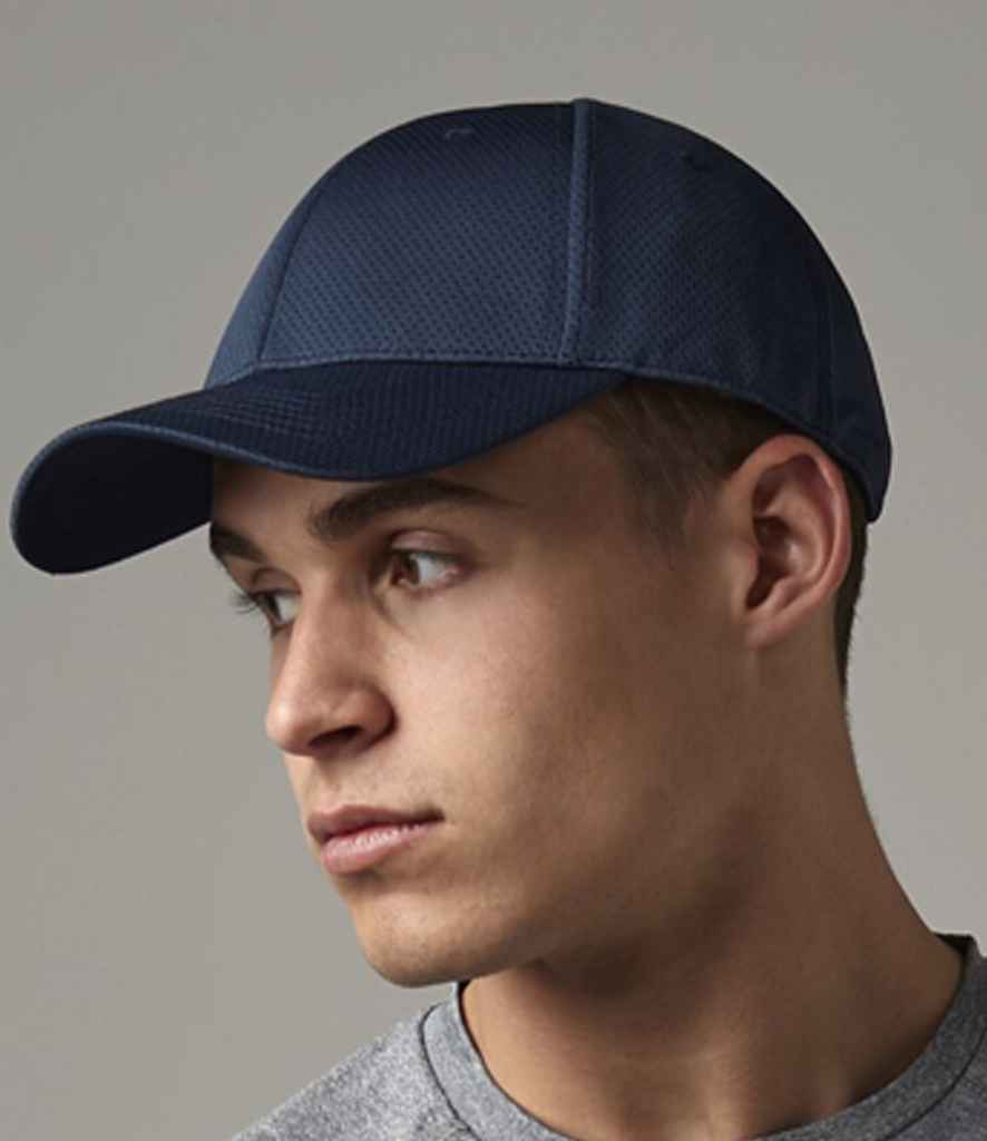 Beechfield Air Mesh 6 Panel Cap with Breathable Lightweight Design for Comfortable Wear