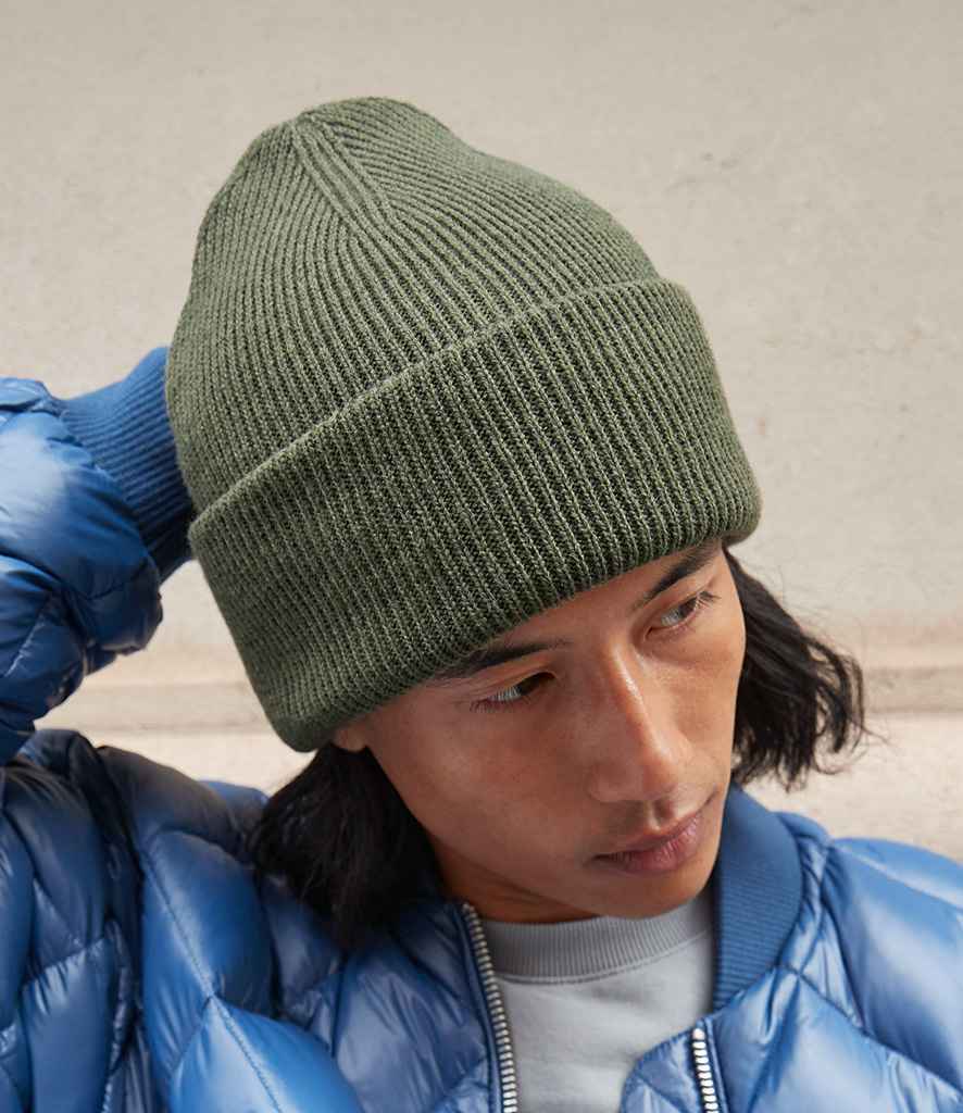 Beechfield Classic Engineered Deep Cuffed Beanie – Timeless Warmth and Comfort