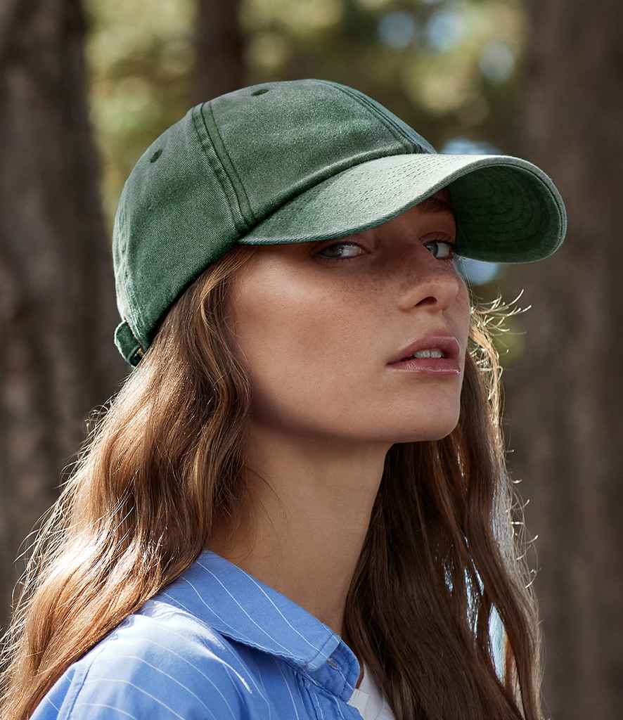 Beechfield Vintage Low Profile Cap with Classic Retro Design and Comfortable Fit