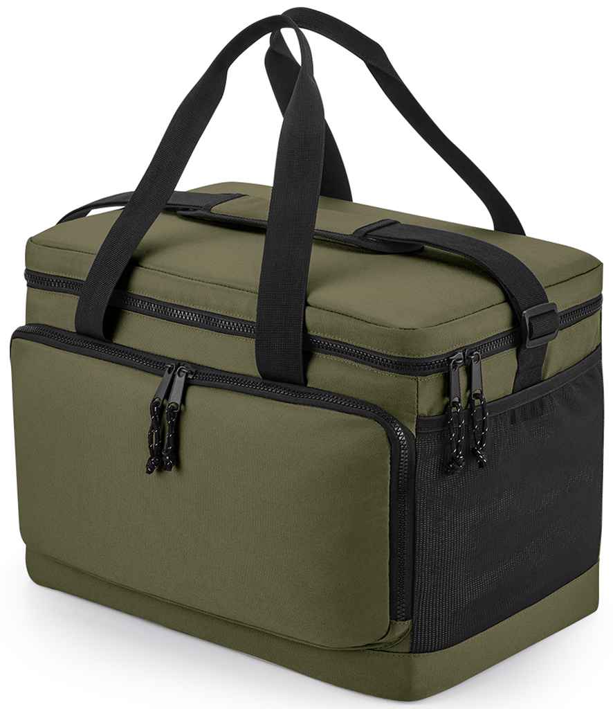 BagBase Recycled Large Cooler Shoulder Bag with Sustainable Insulation and Durable Design