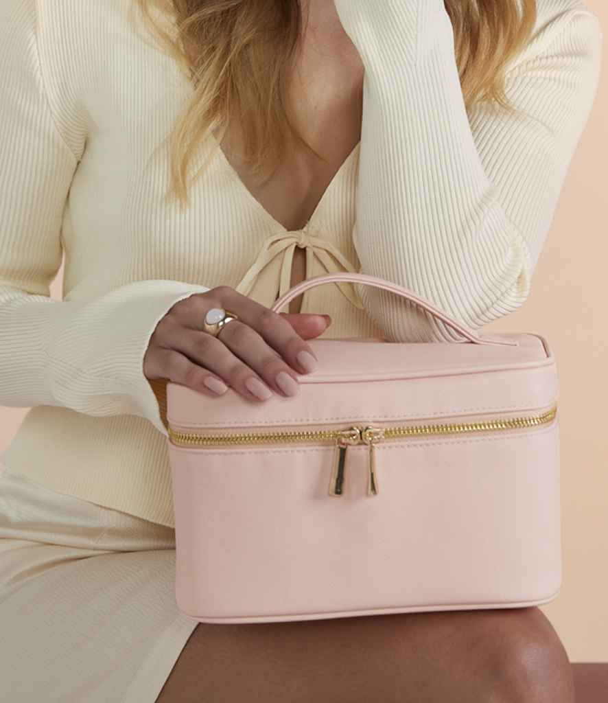 BagBase Boutique Vanity Case – Stylish and Practical Accessory for Everyday Use