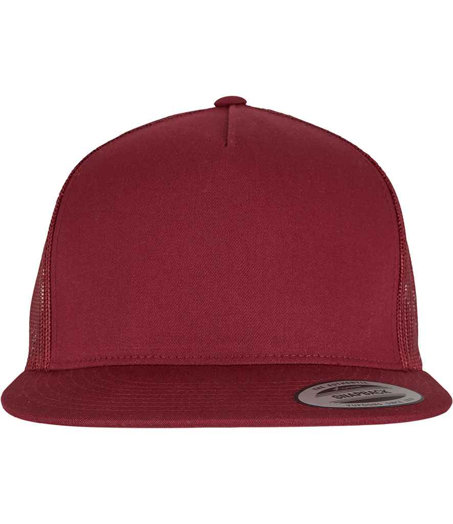 Flexfit Classic Trucker Cap – Stylish and Comfortable Headwear for Everyday Wear