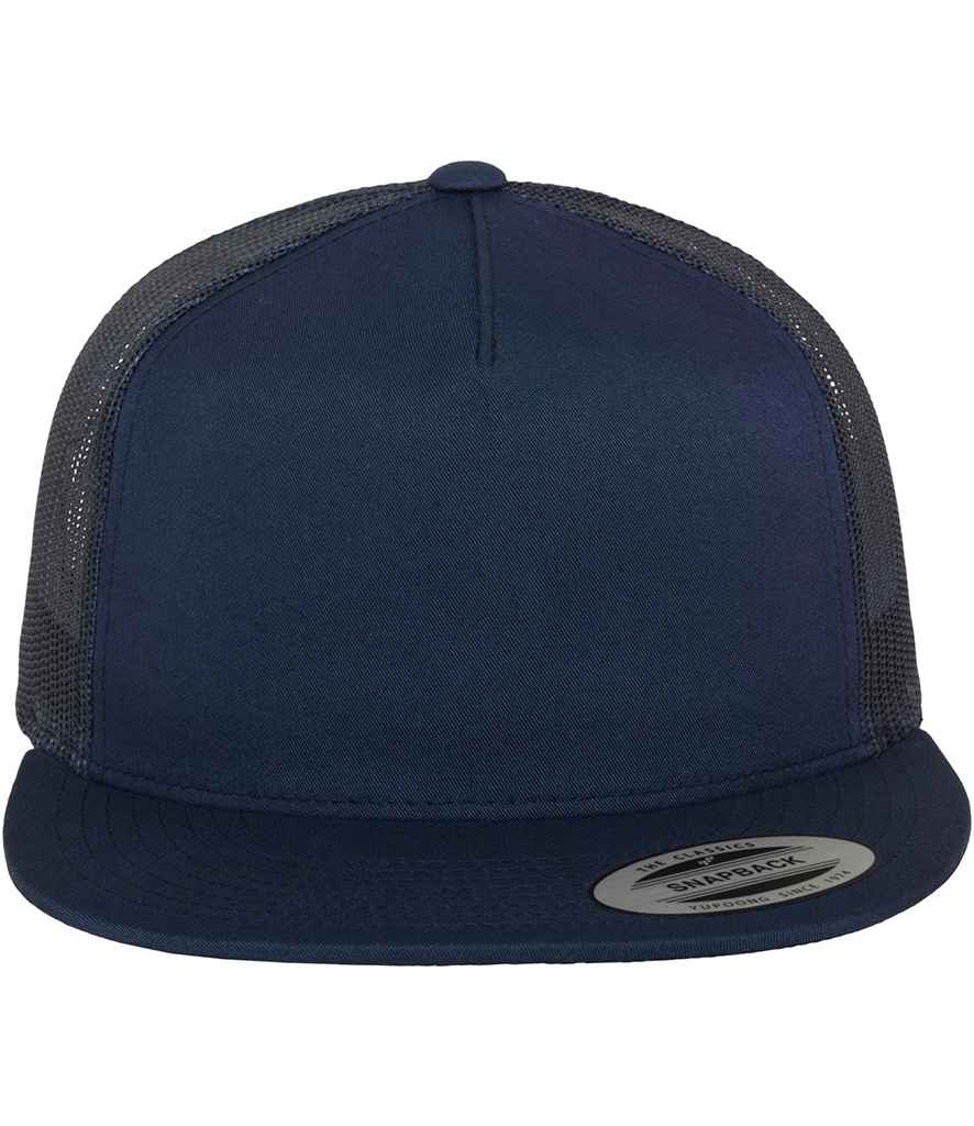 Flexfit Classic Trucker Cap – Stylish and Comfortable Headwear for Everyday Wear