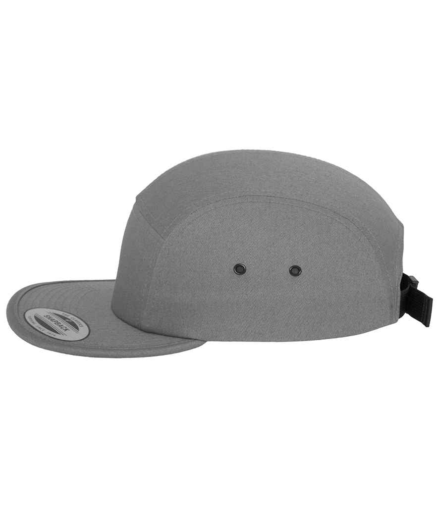 Flexfit Classic Jockey Cap – Stylish and Comfortable Headwear for Every Occasion