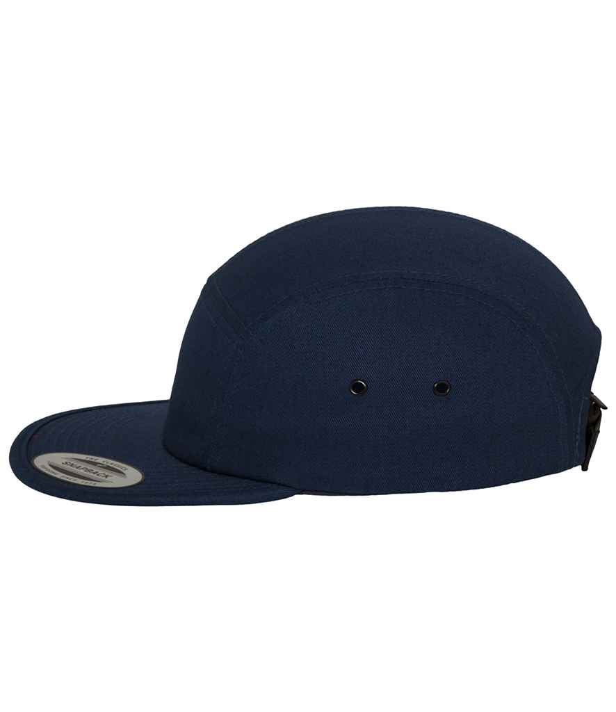 Flexfit Classic Jockey Cap – Stylish and Comfortable Headwear for Every Occasion