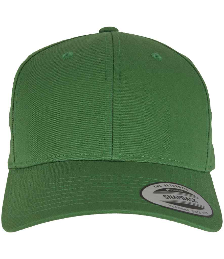 Flexfit Curved Classic Snapback Cap with Adjustable Fit and Timeless Design
