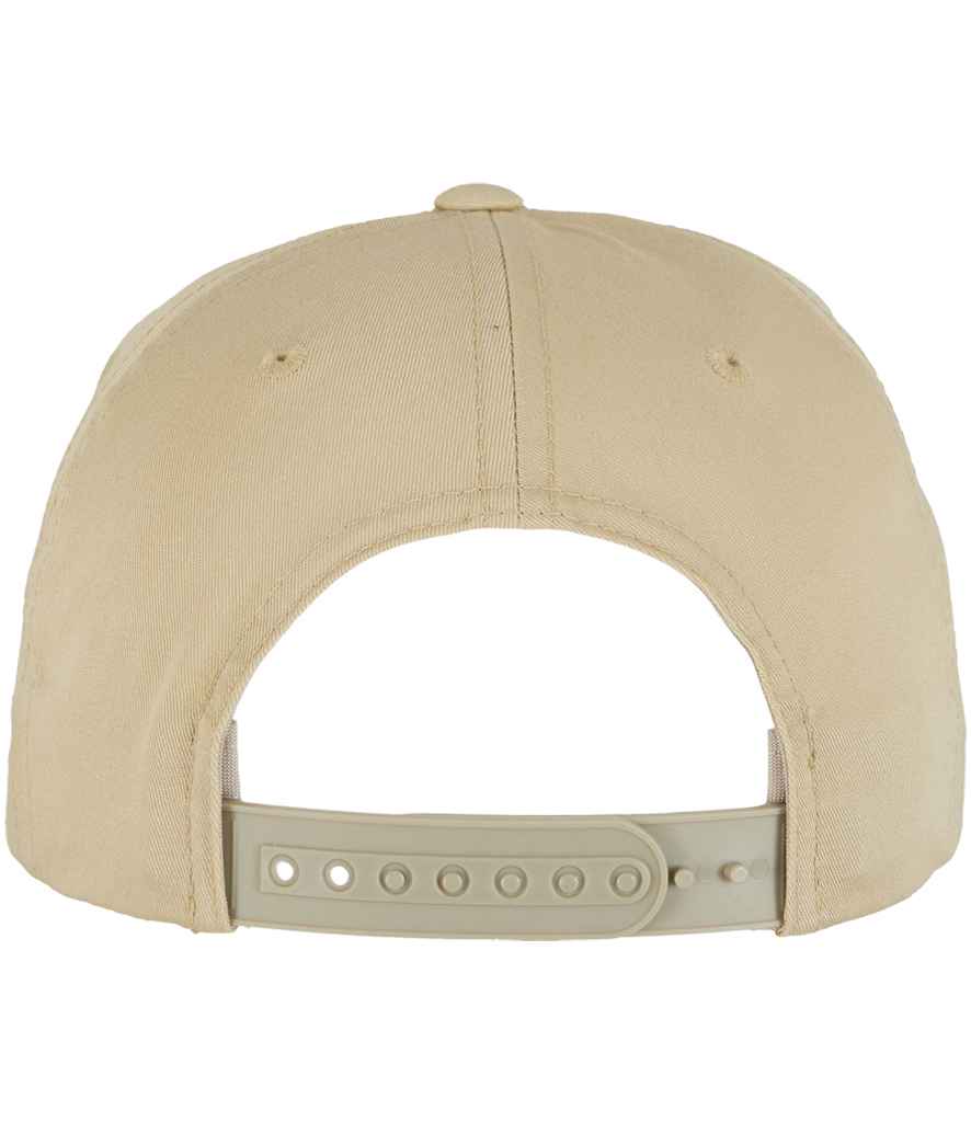 Flexfit Curved Classic Snapback Cap with Adjustable Fit and Timeless Design