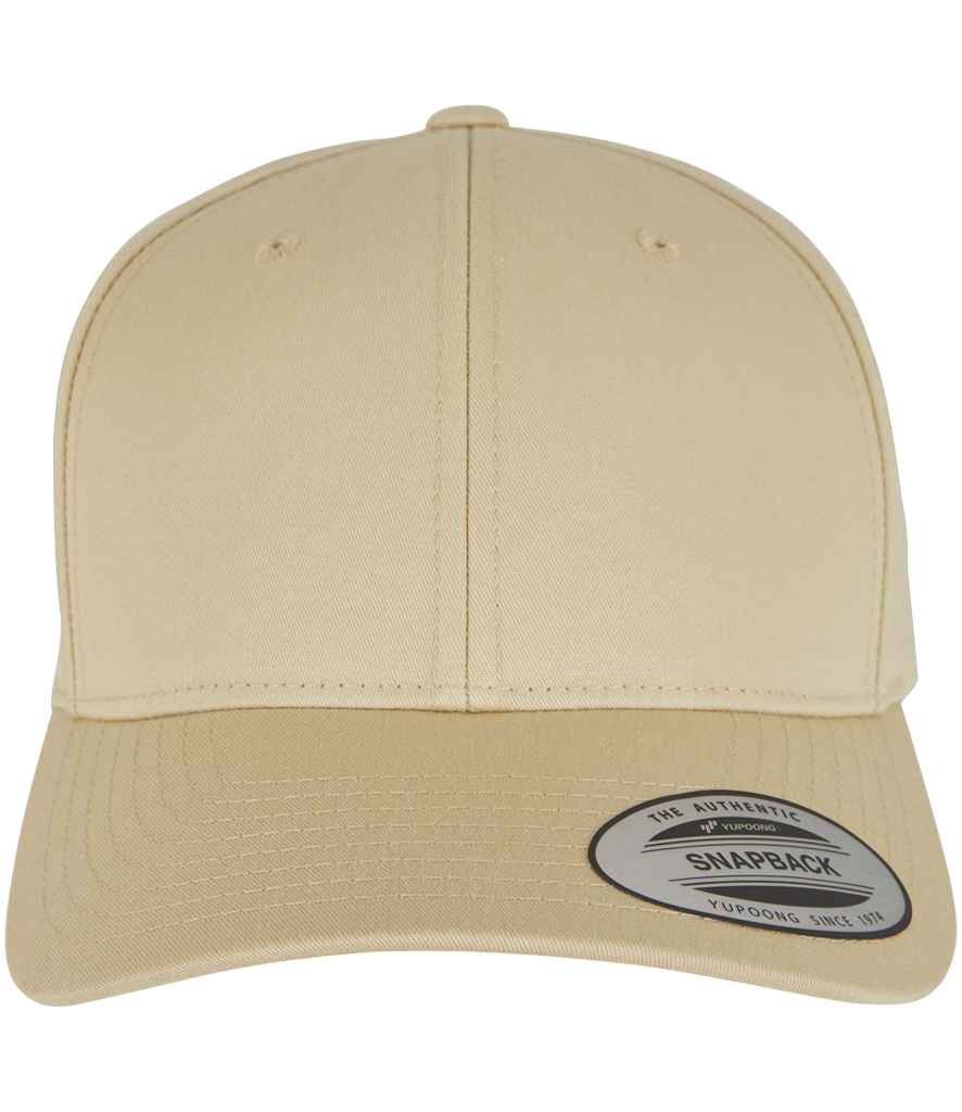 Flexfit Curved Classic Snapback Cap with Adjustable Fit and Timeless Design