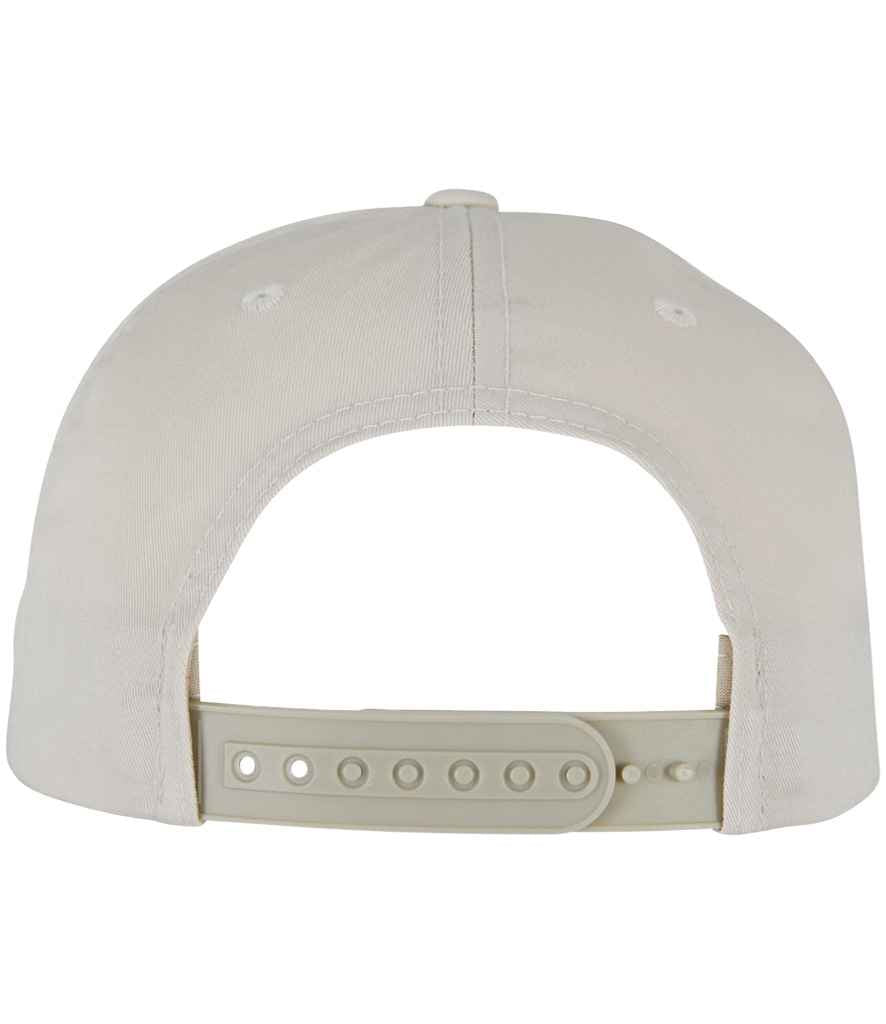 Flexfit Curved Classic Snapback Cap with Adjustable Fit and Timeless Design