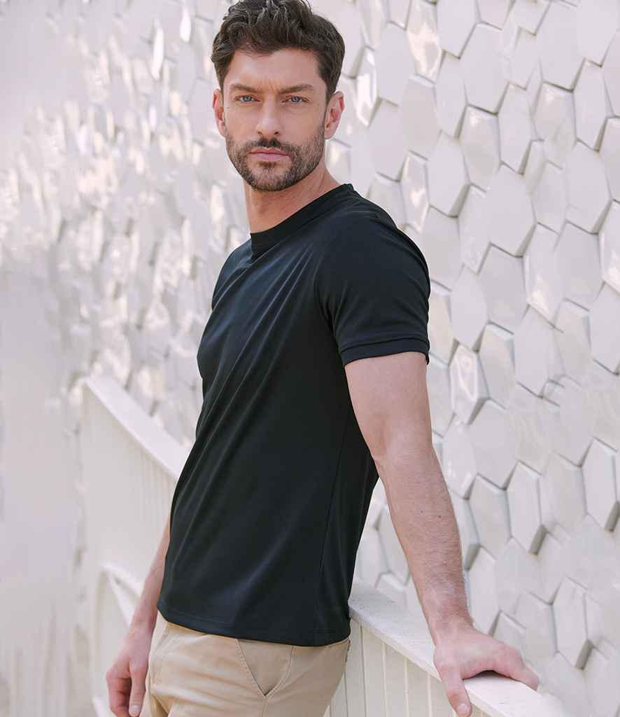 Henbury HiCool® Performance T-Shirt with Moisture-Wicking Technology and Breathable Fabric