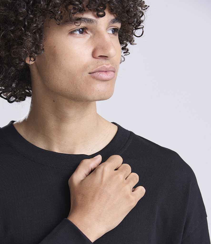 AWDis Unisex Oversize 100 Long Sleeve T-Shirt | Deep Black