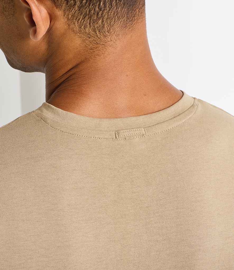 Premier Cotton Rich Comis T-Shirt in a Classic Fit for Everyday Comfort and Style