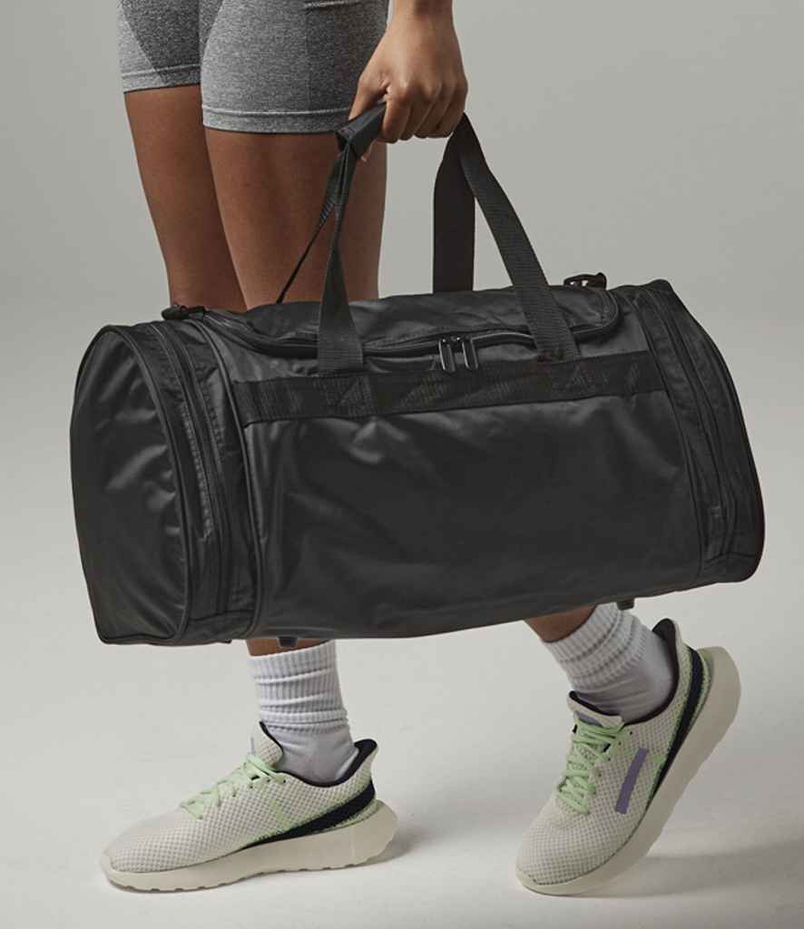 Quadra Sports Holdall | Black