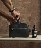 Quadra Tailored Luxe Wash Bag | Black