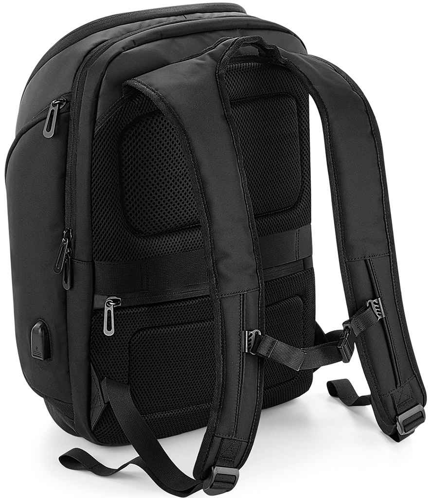 Quadra Pro-Tech Charge Backpack | Black