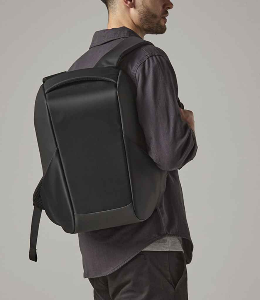 Quadra Project Charge Security Backpack | Black