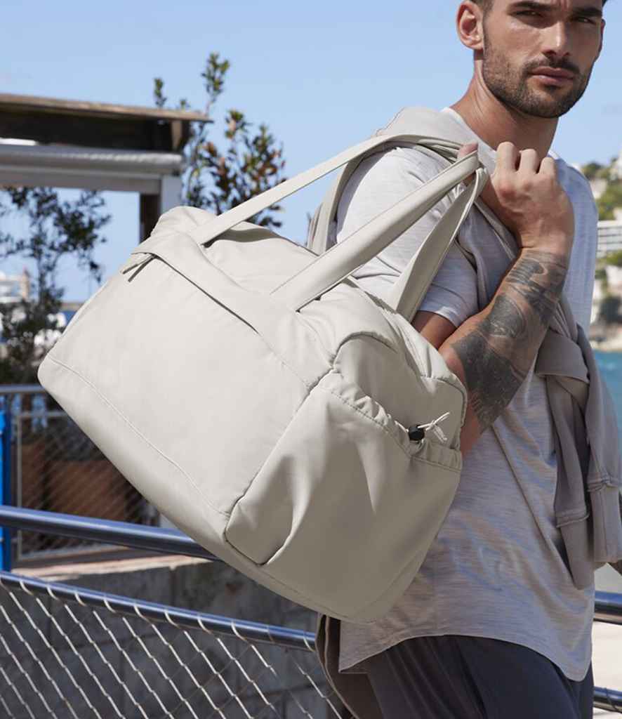 Quadra Studio Holdall | Natural Stone