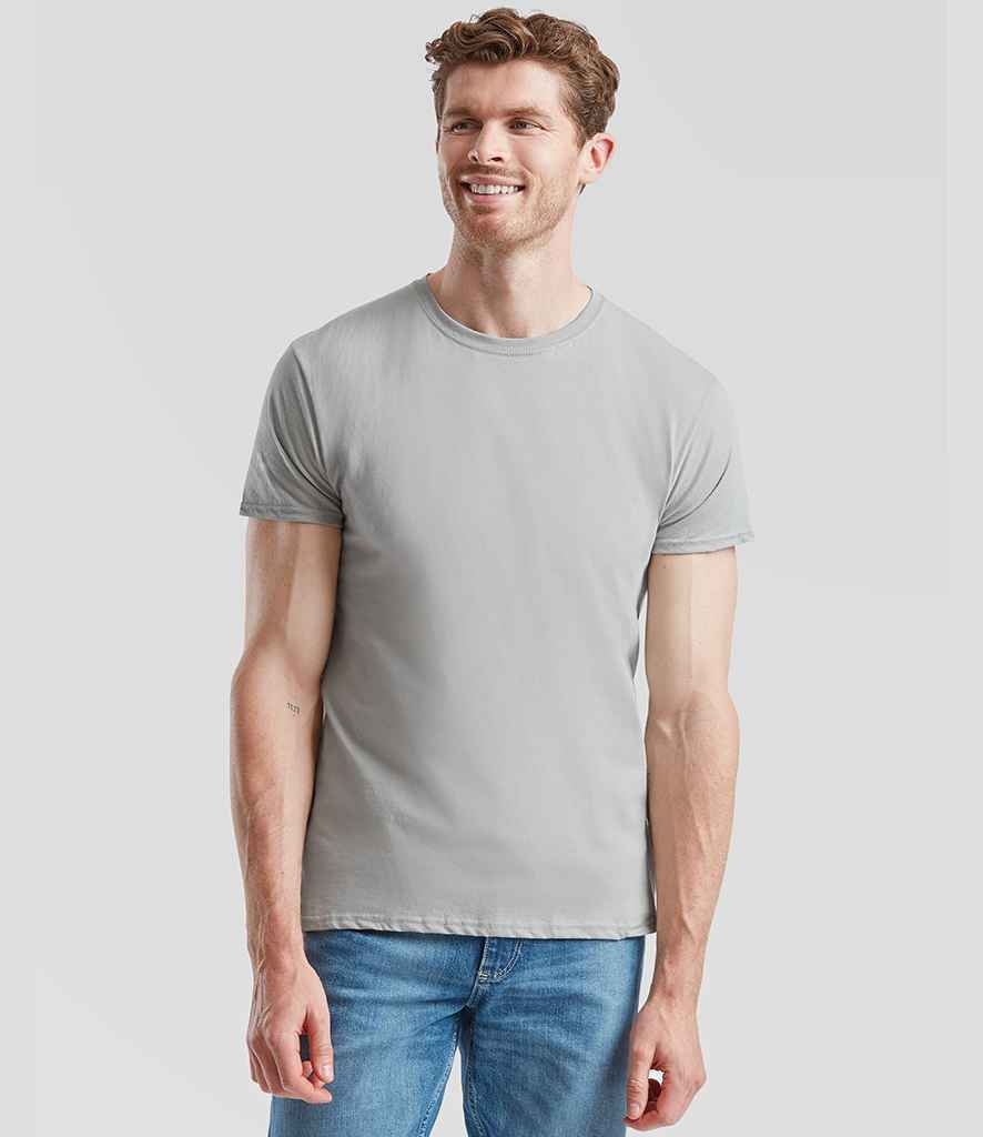 Fruit of the Loom Iconic 150 T-Shirt – Classic Comfort and Durable Everyday Wear