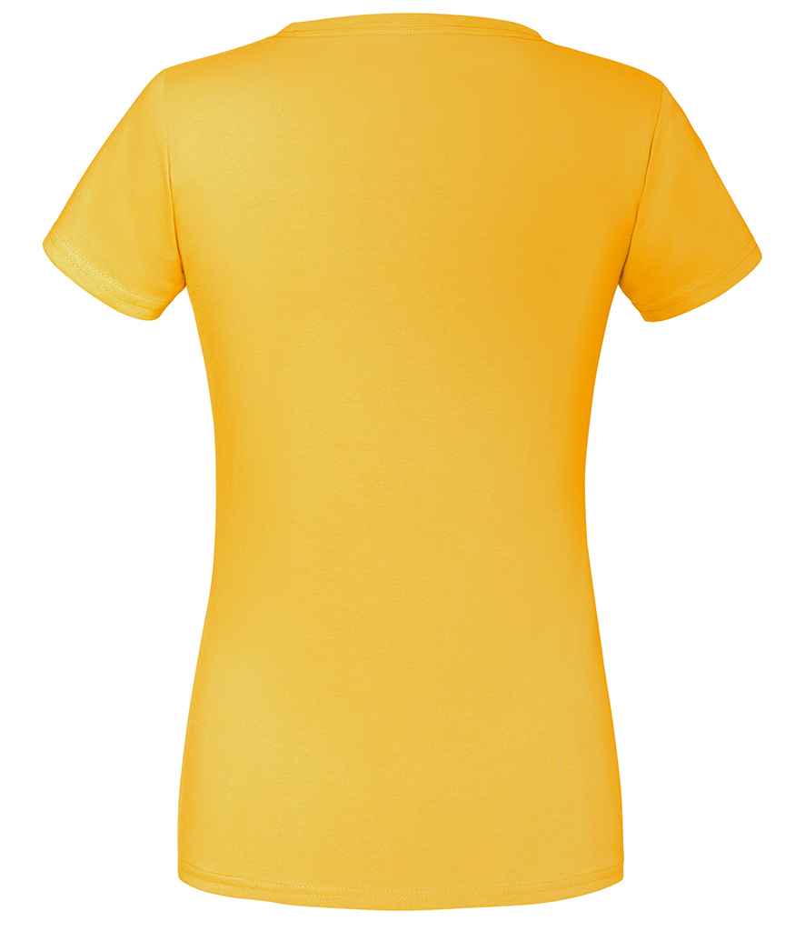 Fruit of the Loom Ladies Iconic 195 T-Shirt with Classic Fit and Soft Fabric