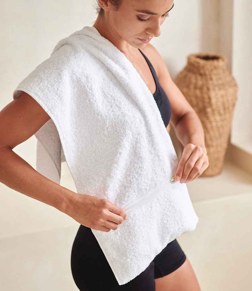 Towel City Luxury Pocket Gym Towel | White