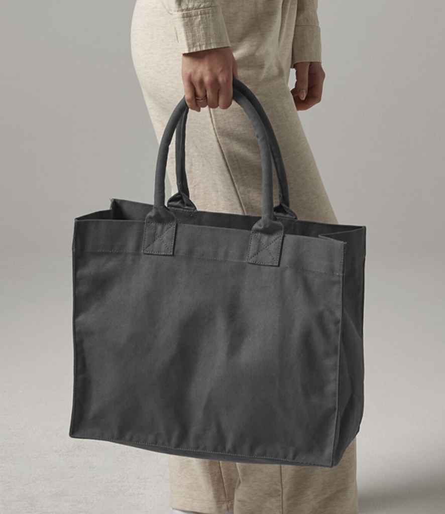 Westford Mill Resort Canvas Bag | Graphite Grey